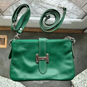 Green Leather purse with 2 straps